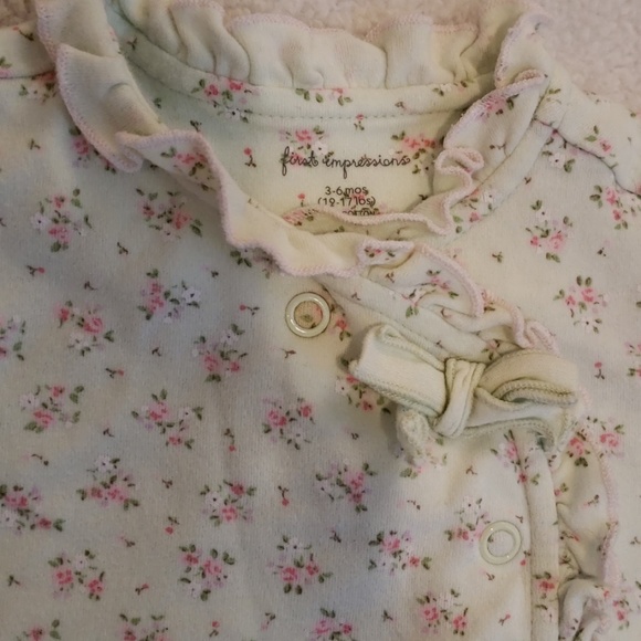 Little me 3-6 mos footies - Picture 3 of 8